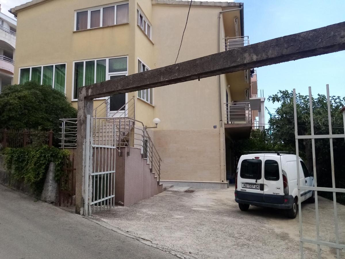 Apartmani Ivanka Makarska Exterior foto