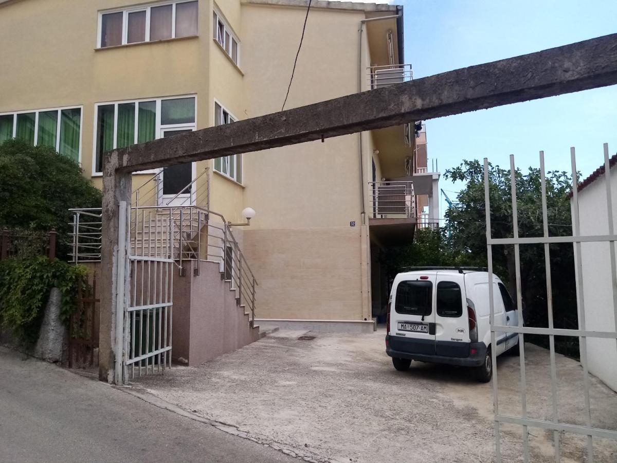 Apartmani Ivanka Makarska Exterior foto