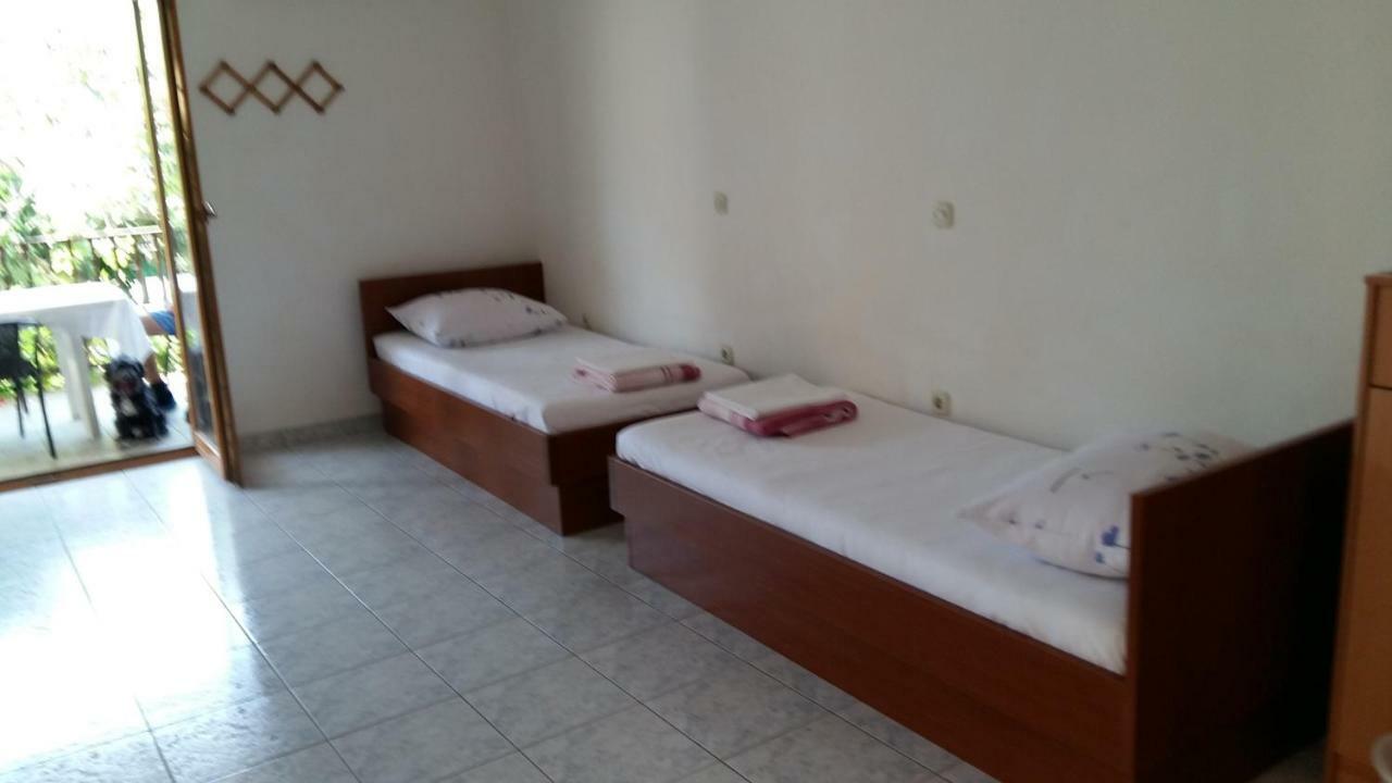 Apartmani Ivanka Makarska Exterior foto